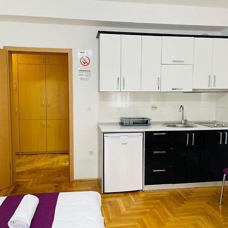 Front Beach Exclusive Apartments Struga Bagian luar foto