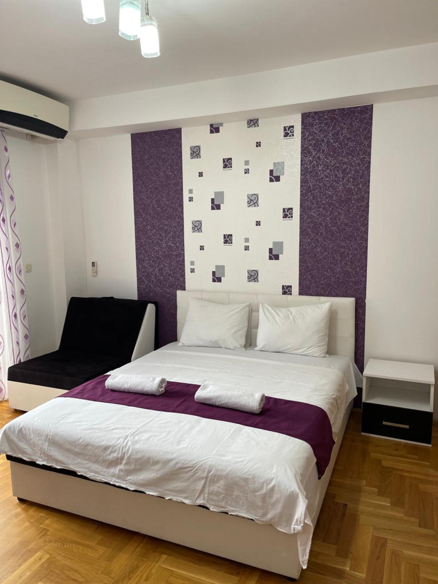 Front Beach Exclusive Apartments Struga Bagian luar foto