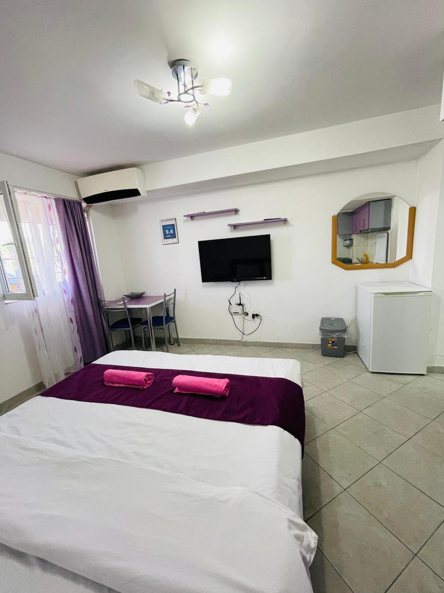 Front Beach Exclusive Apartments Struga Bagian luar foto